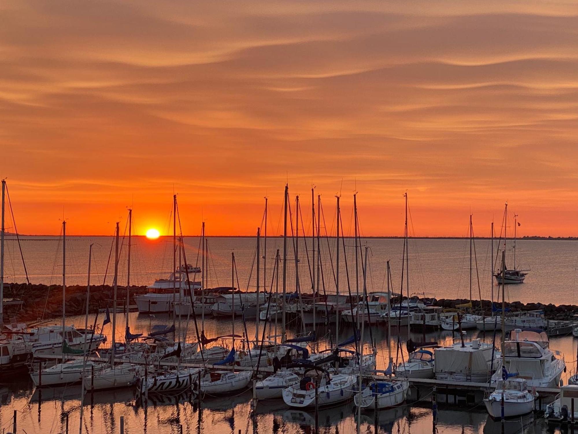 Apartamento Un Endroit De Reve Marseillan  Exterior foto